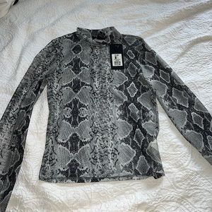 Mesh long sleeve